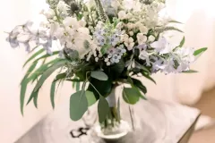 Bouquet de mariée élégant blanc et bleu
