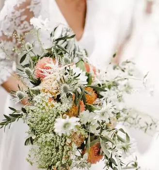 Décoration florale pour un mariage : laissez la créativité de votre artisan fleuriste décorer votre événement